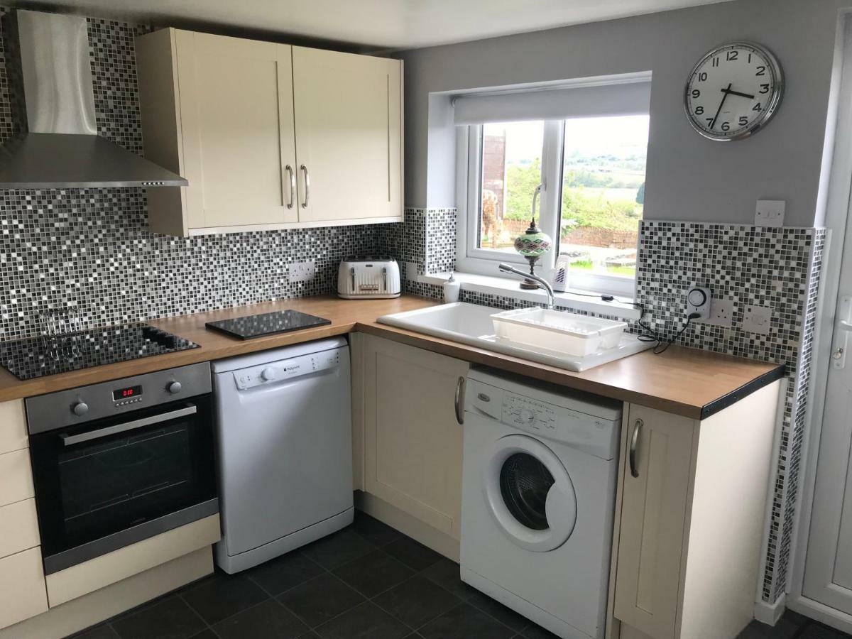 Villa Valley View / Gwel Y Cwm Ammanford Exterior foto
